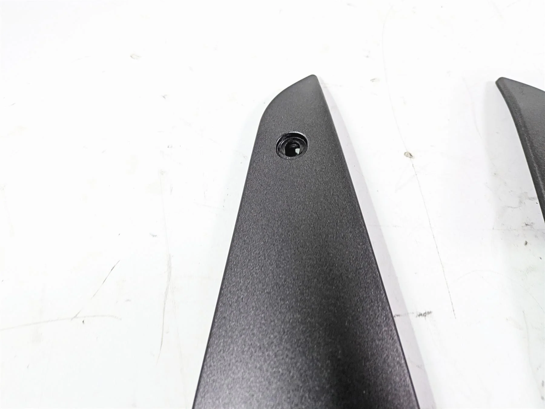 2008 Aprilia RSVR 1000 Factory Under Seat Side Cover Set AP8179403 AP8179402 - Image 7