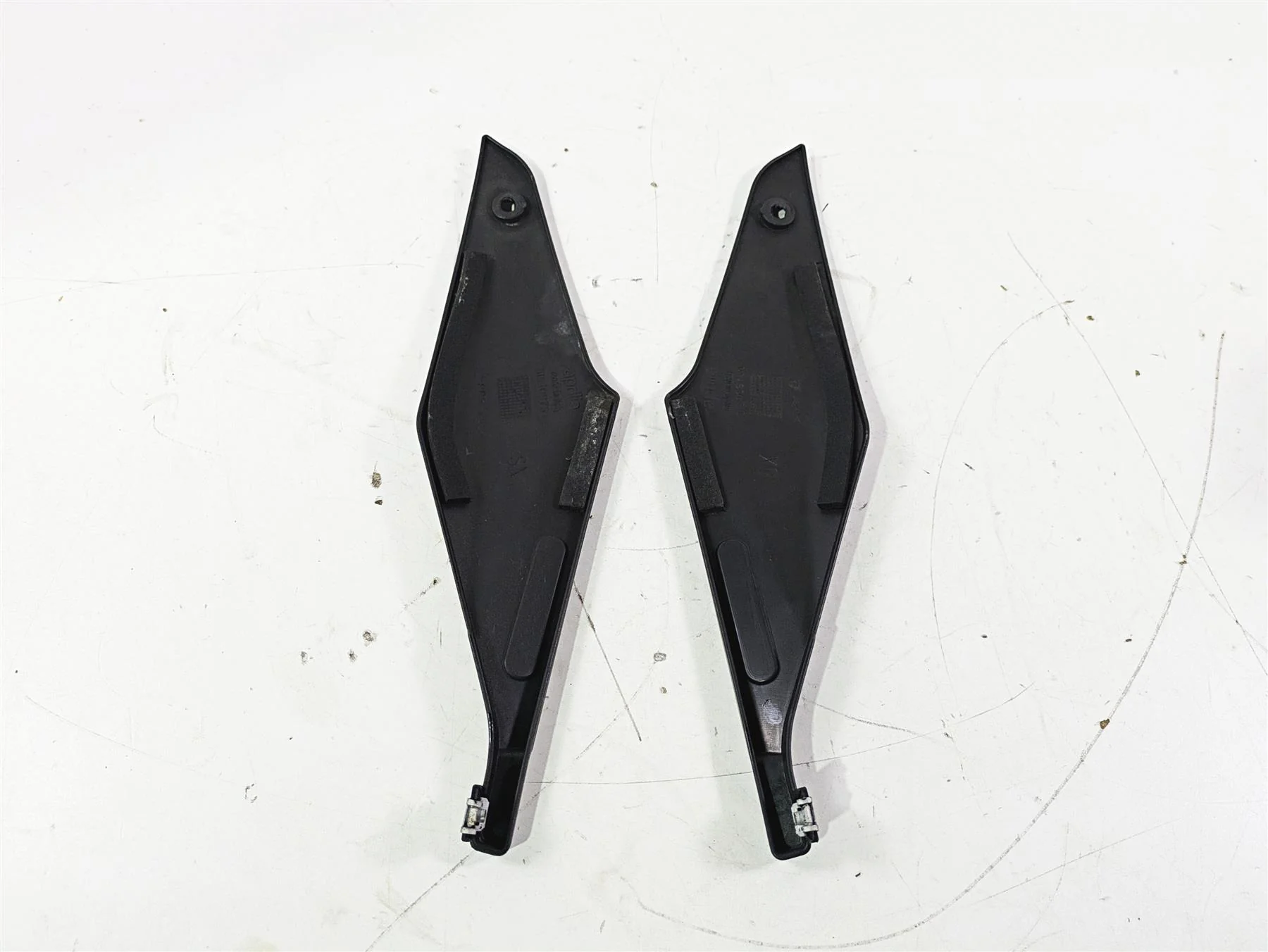 2008 Aprilia RSVR 1000 Factory Under Seat Side Cover Set AP8179403 AP8179402 - Image 9