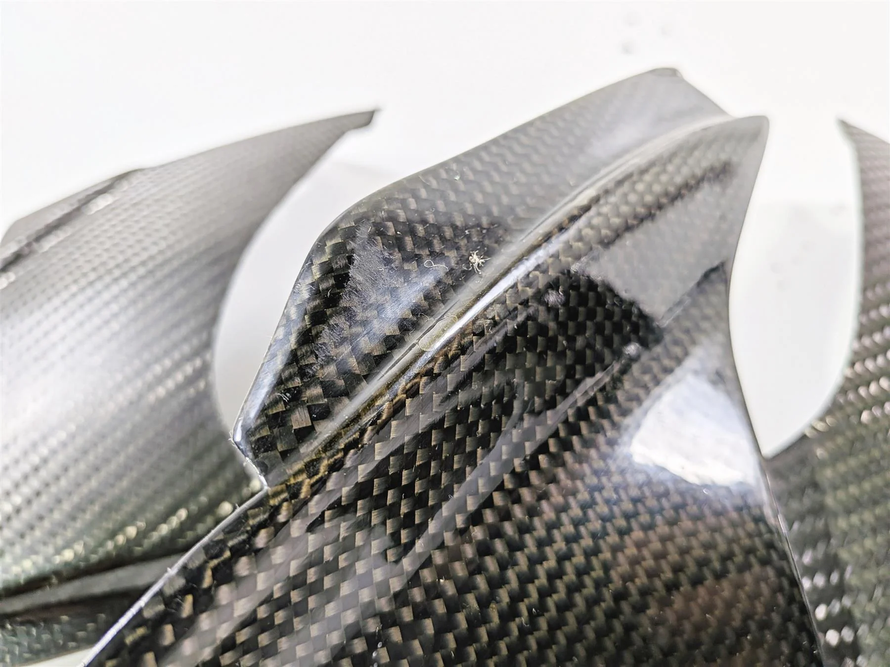 2008 Aprilia RSVR 1000 Factory Upper Fairing Carbon Infill Cover Set 8178754 - Image 11