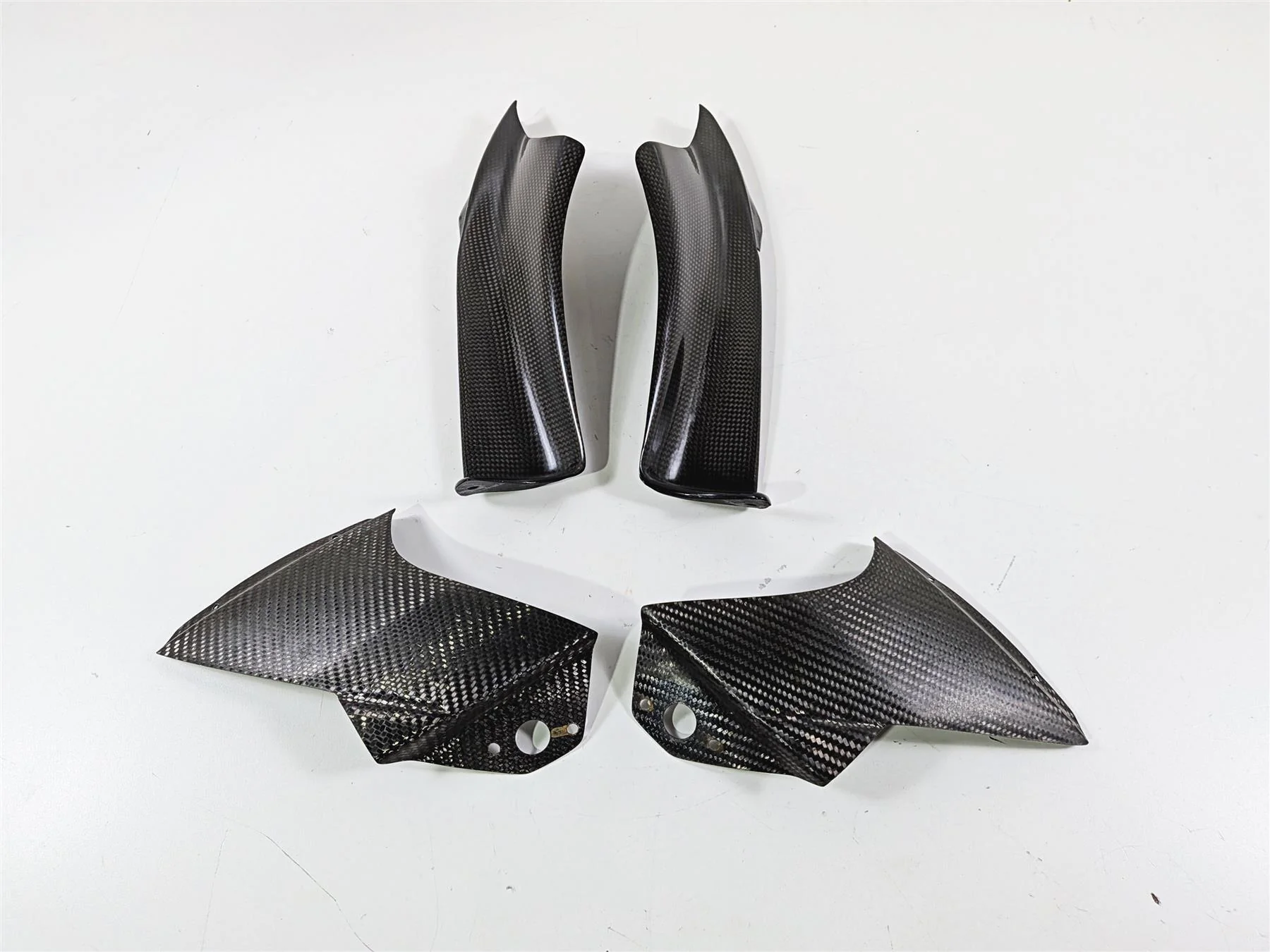 2008 Aprilia RSVR 1000 Factory Upper Fairing Carbon Infill Cover Set 8178754 - Image 2