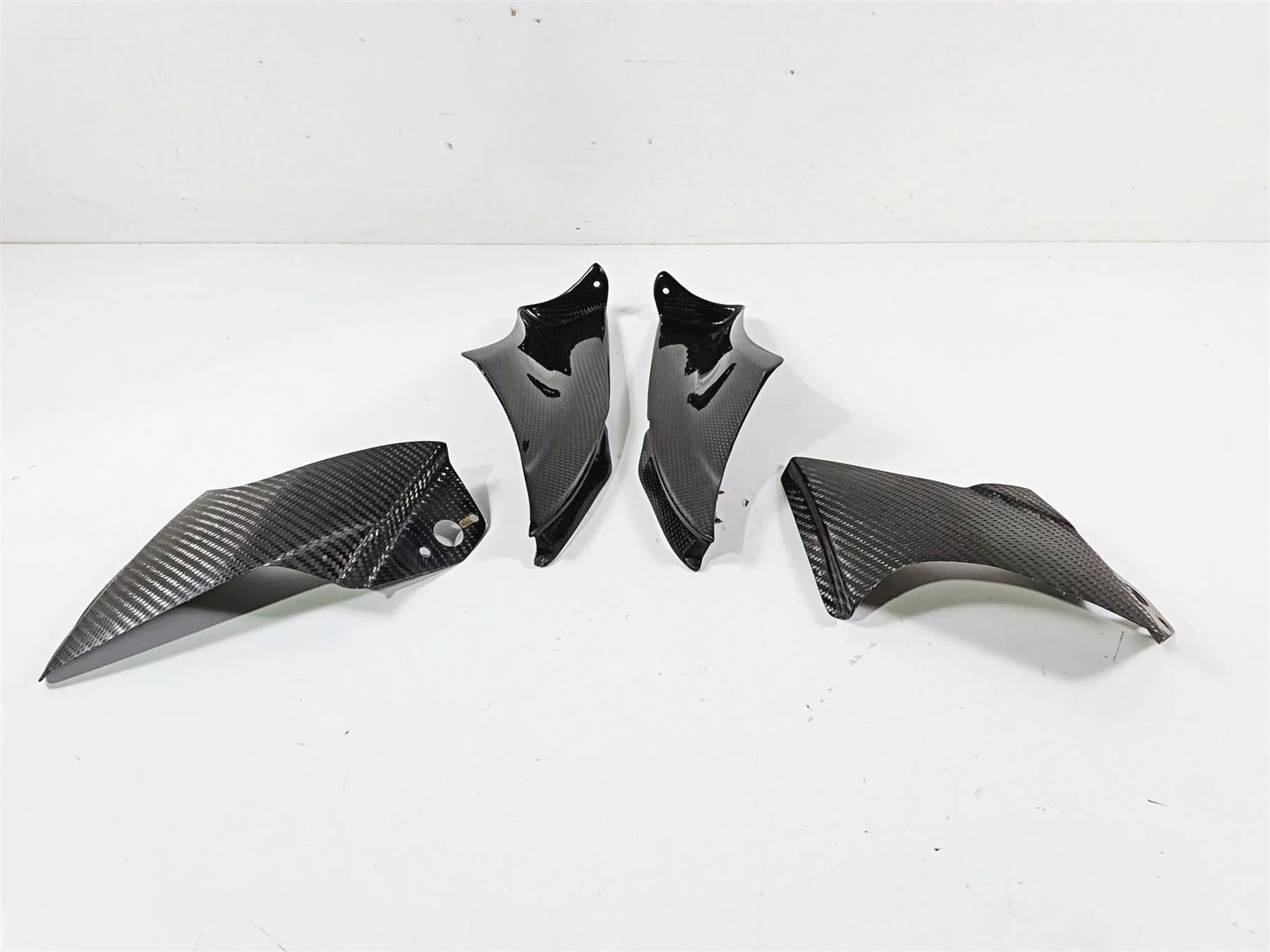 2008 Aprilia RSVR 1000 Factory Upper Fairing Carbon Infill Cover Set 8178754 - Image 5