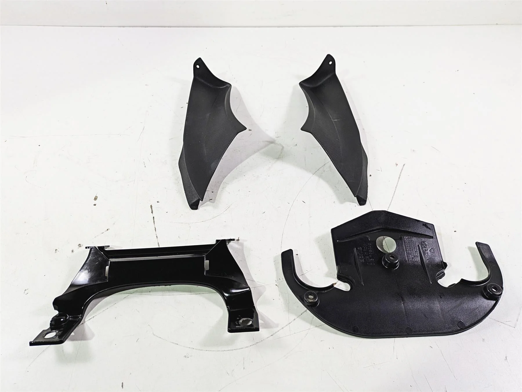 2008 Aprilia RSVR 1000 Factory Upper Inner Infill Cover Fairing Set 106414 - Image 12