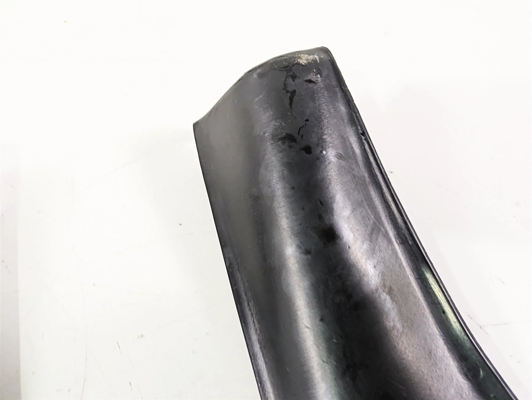 2008 Aprilia RSVR 1000 Factory Upper Inner Infill Cover Fairing Set 106414 - Image 9