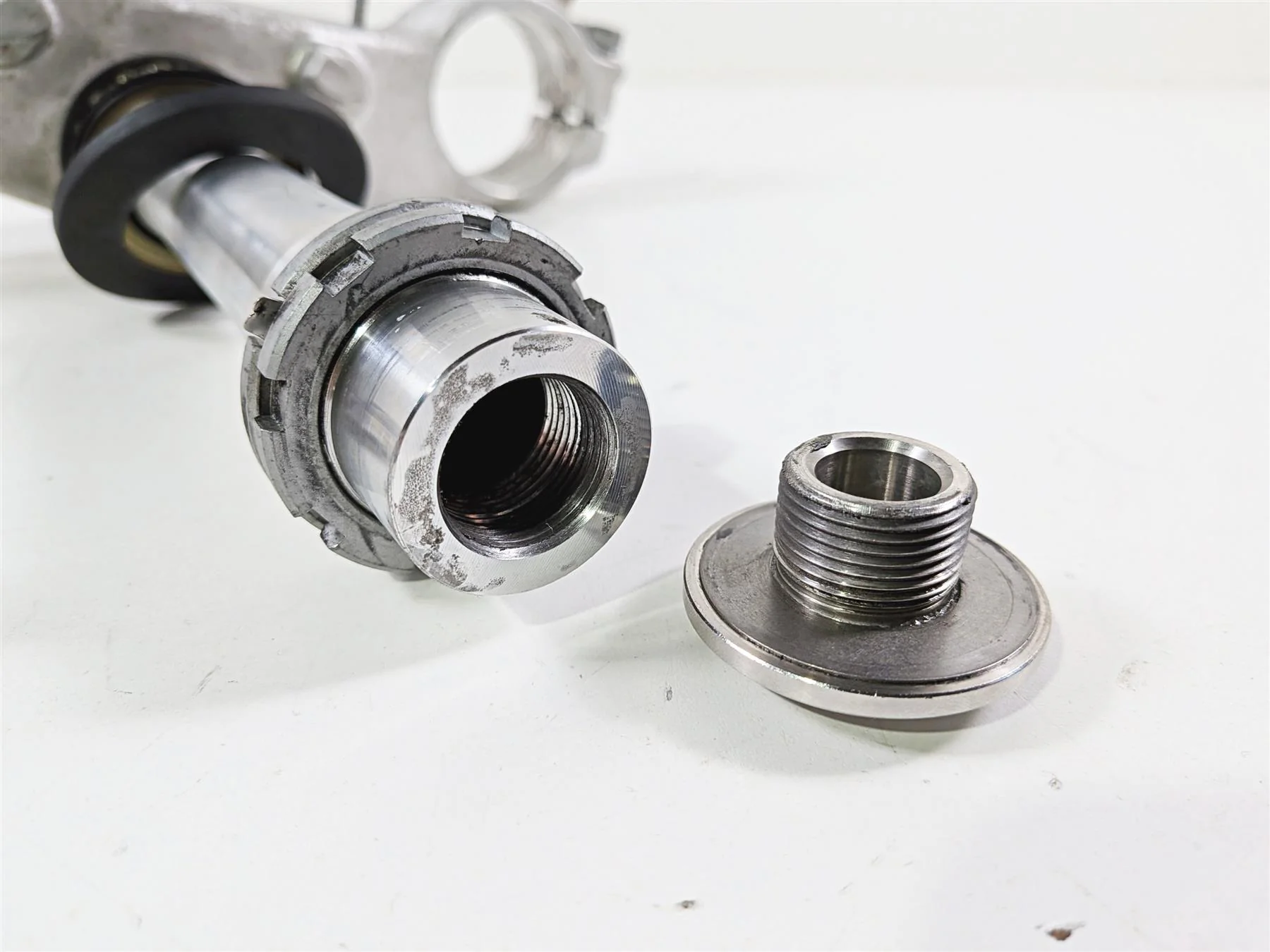 2008 Aprilia RSVR 1000 Factory Upper Lower Triple Tree Set AP8163562 AP8163061 - Image 11