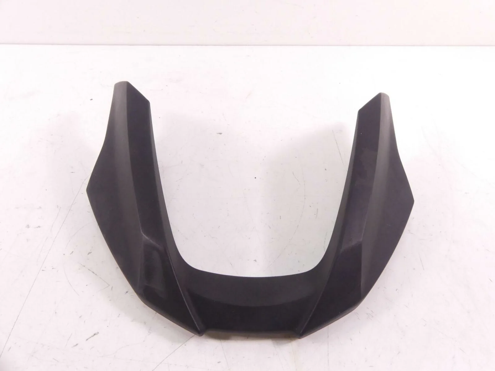 2008 BMW R1200GS K255 Adv Front Upper Fender Mud Guard 46617705386 - Image 2