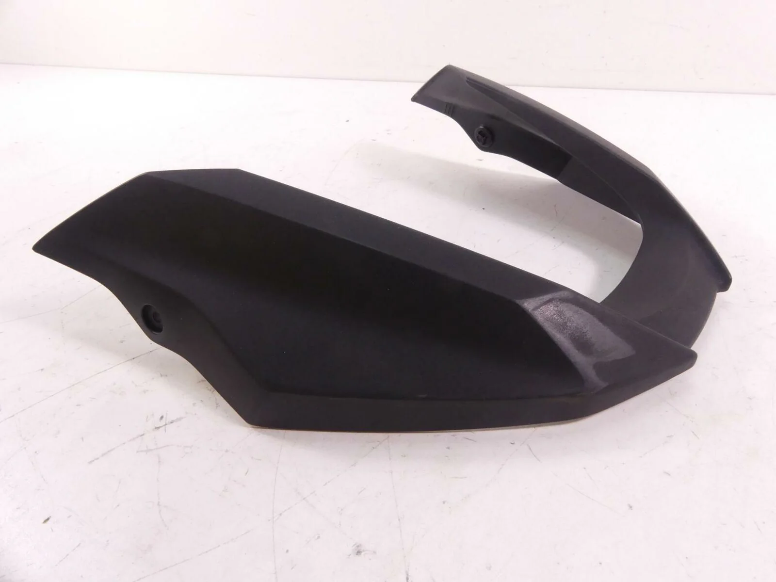 2008 BMW R1200GS K255 Adv Front Upper Fender Mud Guard 46617705386 - Image 7