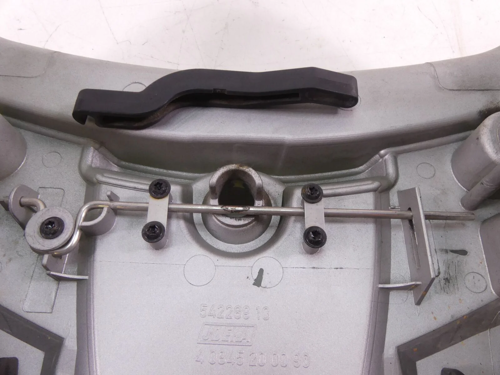 2008 BMW R1200GS K255 Adv Rear JDEHA Support Luggage Under Rack 46547698454 - Image 9