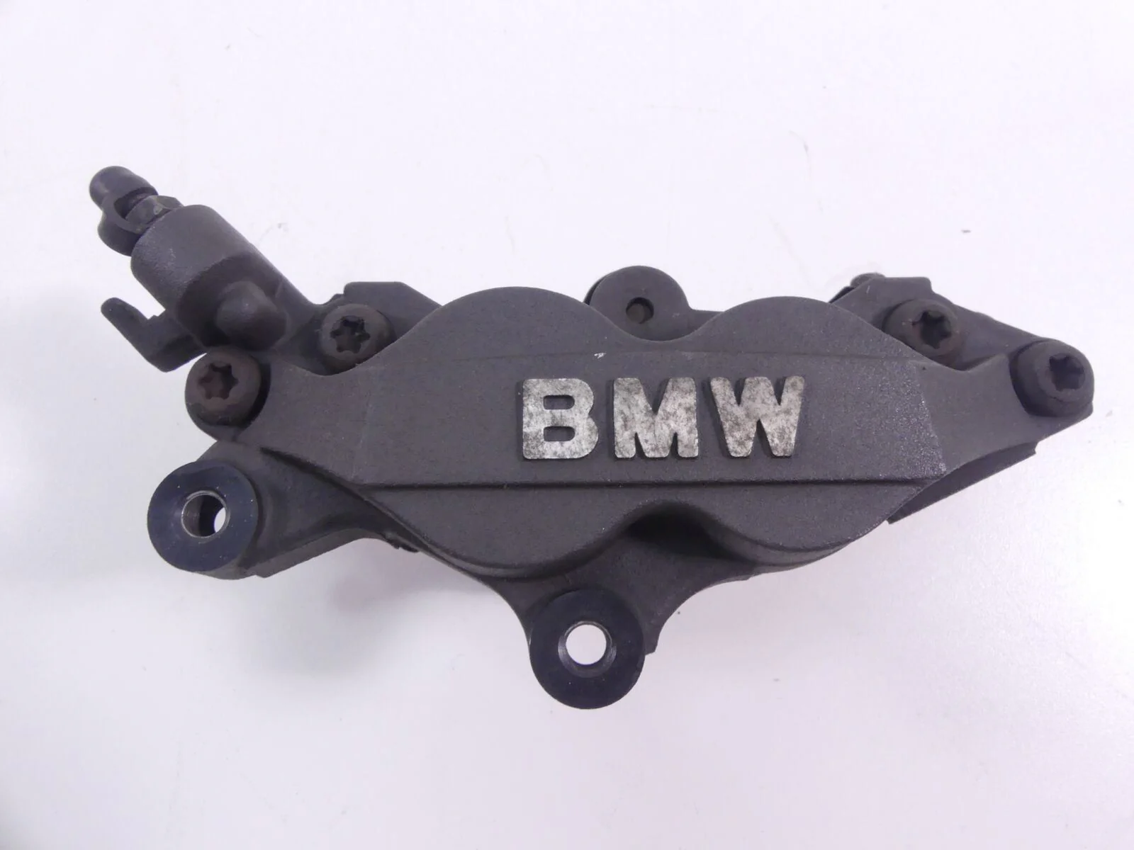 2008 BMW R1200R K27 Tokico Front Brake Caliper Set  34117722517 34117722518 - Image 9