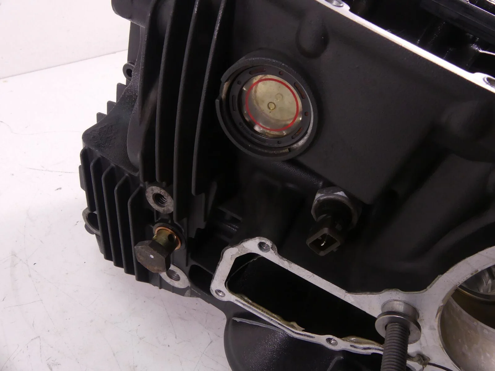 2008 BMW R1200RT K26 Engine Motor Crankcase Crank Case 34K 11117701990 - Image 12