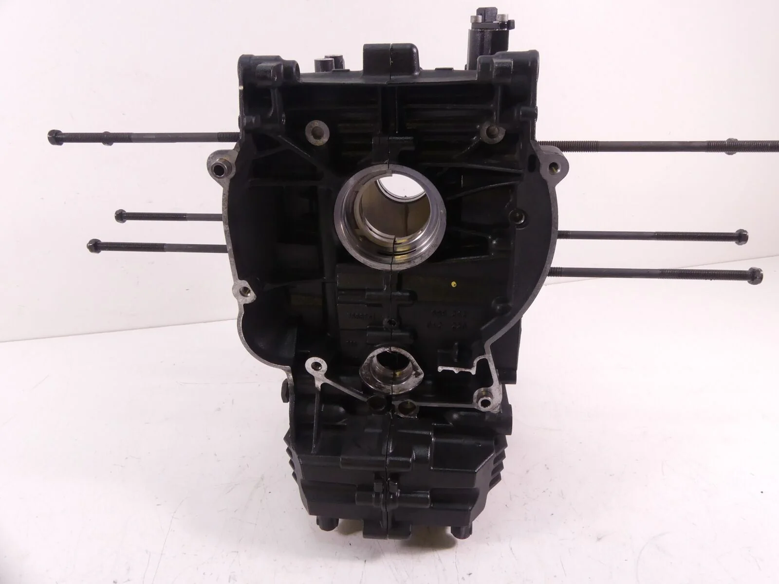 2008 BMW R1200RT K26 Engine Motor Crankcase Crank Case 34K 11117701990 - Image 3