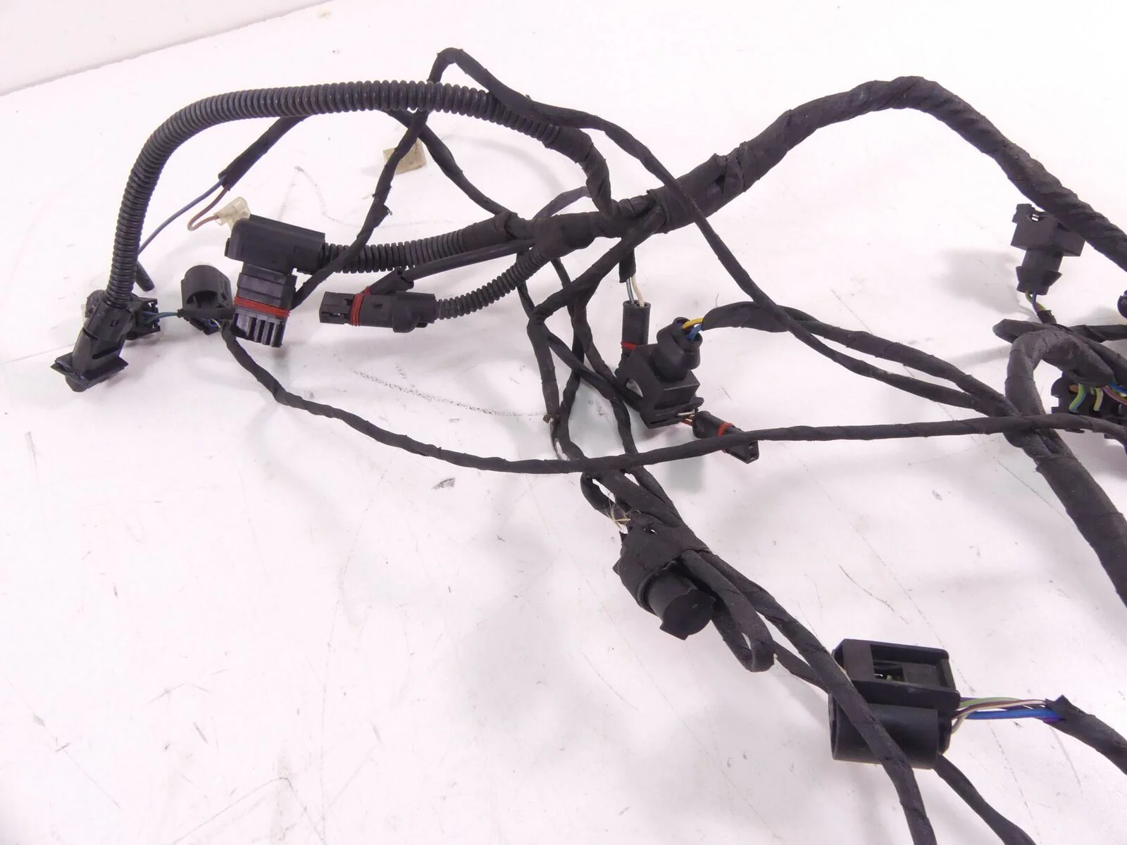 2008 BMW R1200RT K26 Main & Engine Wiring Harness 61117711006 - Image 8