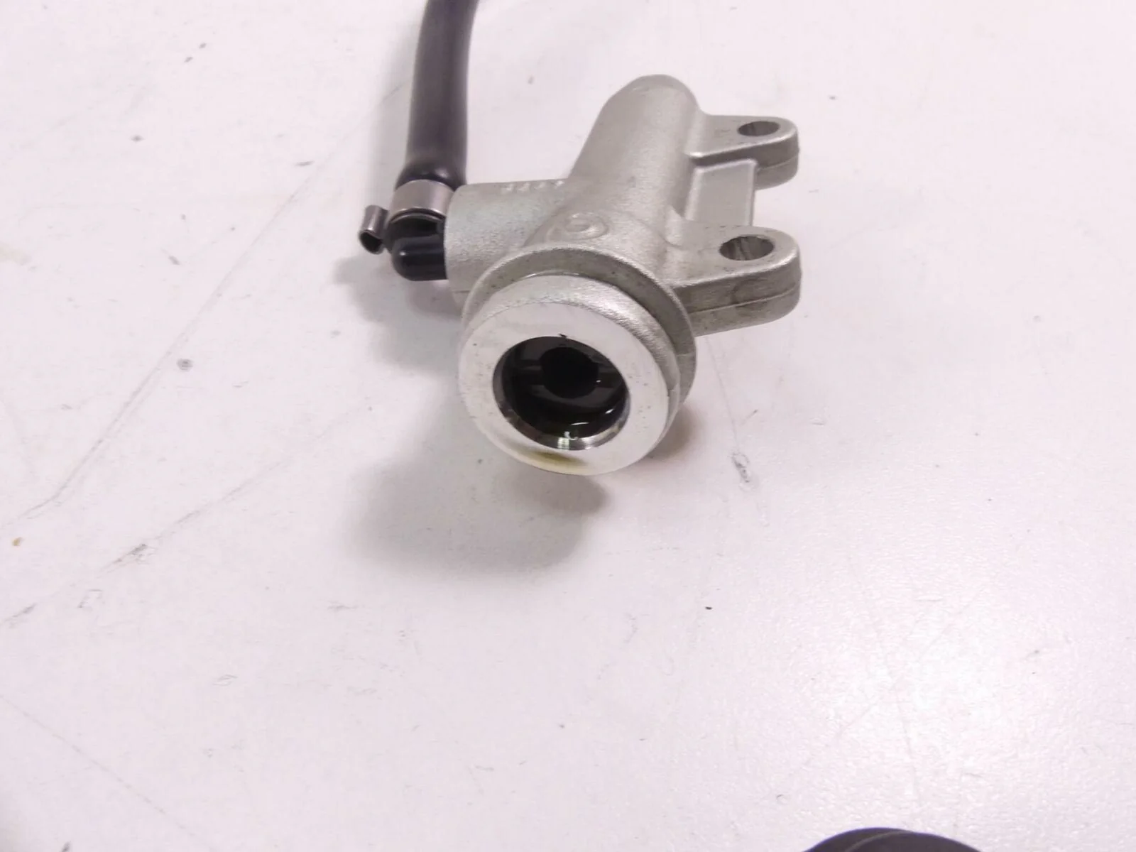 2008 BMW R1200RT K26 Rear Master Cylinder Brembo 34317705580 - Image 9