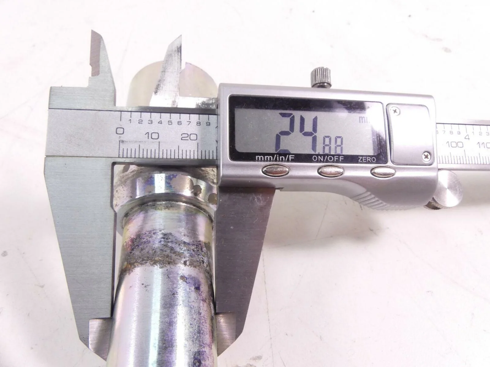 2008 Ducati 1098 S Front Axle Wheel Spindle 25mm 81910601A - Image 9