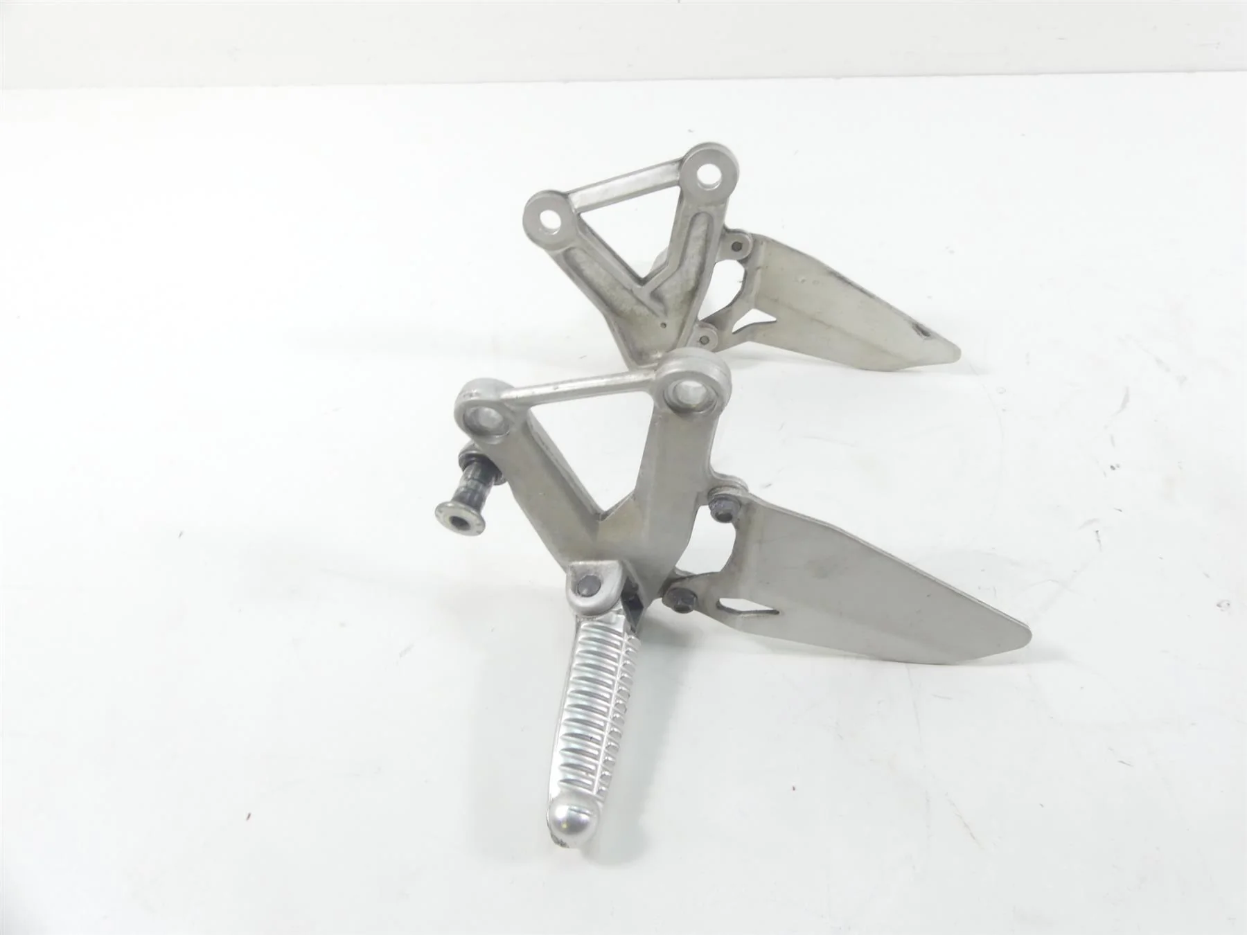 2008 Ducati 1098 S Front Driver Rider Footpeg Foot Peg Set 82411231A 82411221A