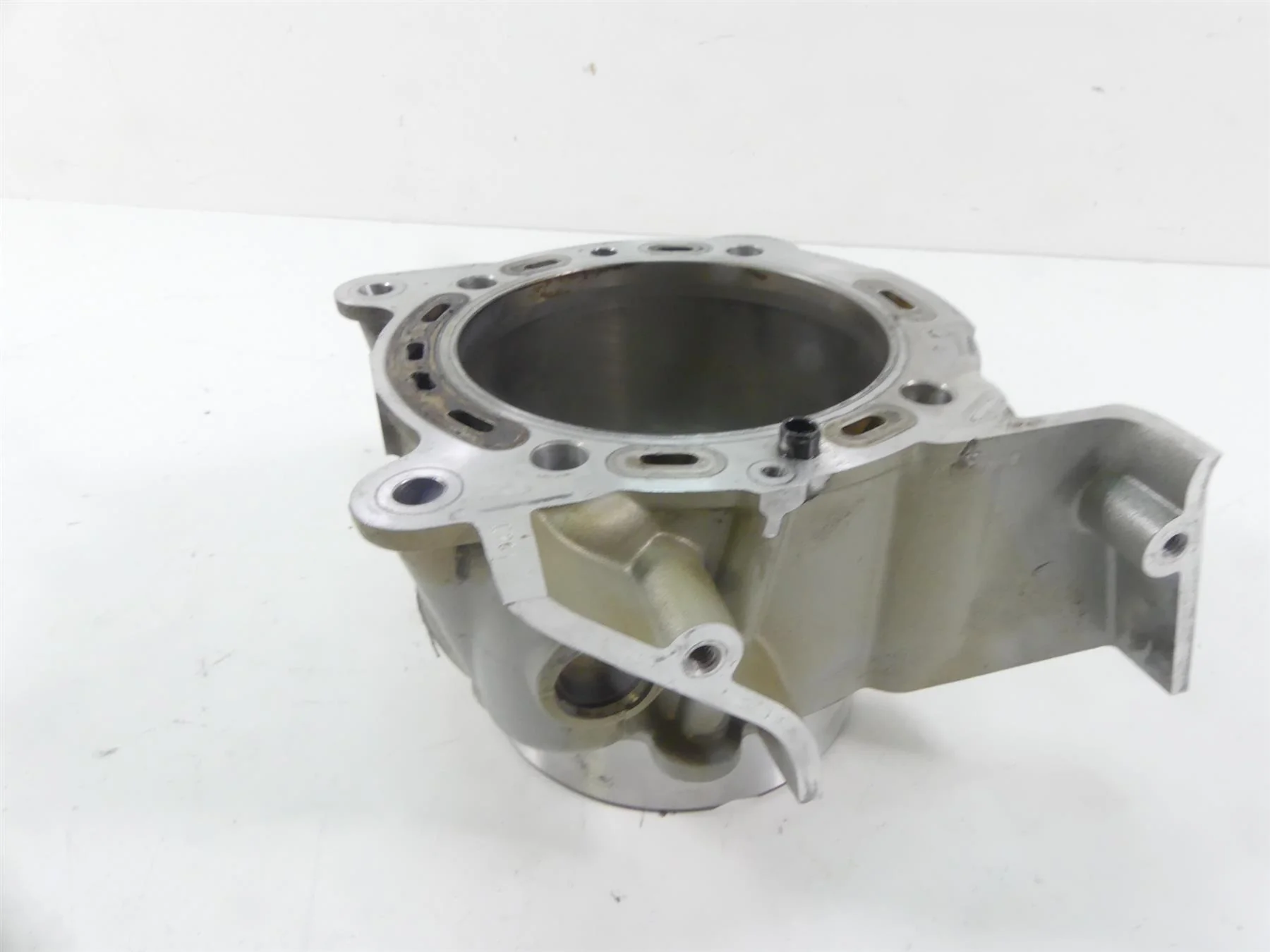 2008 Ducati 1098 S Rear Vertical Cylinder Jug And Piston 12021513A - Image 9