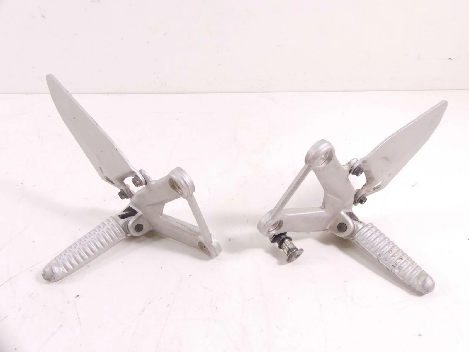 2008 Ducati 1098 S Rider Driver Footpeg Foot Peg Set R 82411231A L 82411221A