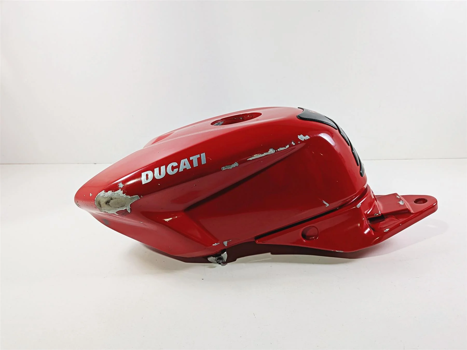2008 Ducati 1098 SBK Fuel Gas Petrol Tank Reservoir 58611602 - Image 2