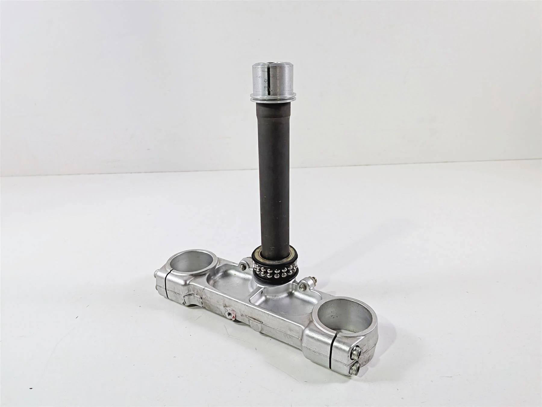 2008 Ducati 1098 SBK Lower Triple Tree Steering Clamp - Read 34230141A - Image 12
