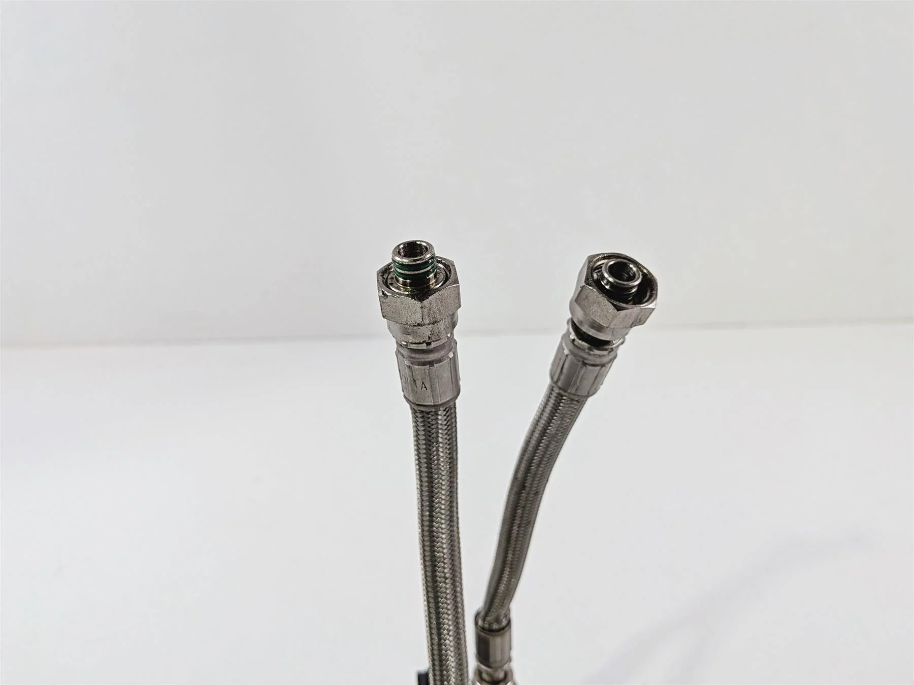 2008 Ducati 1098 SBK Oil Cooler & Lines Set 54840781A - Image 9