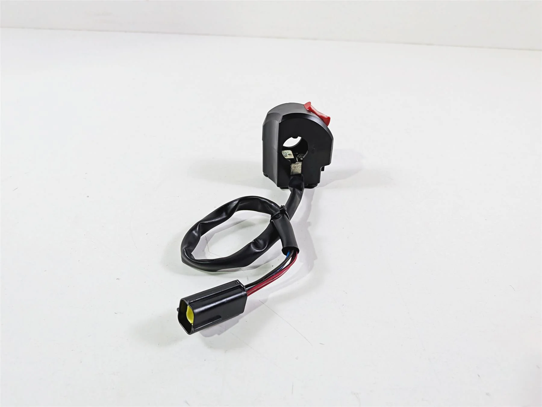 2008 Ducati 1098 SBK Right Hand Start Stop Control Switch 65040111A - Image 3