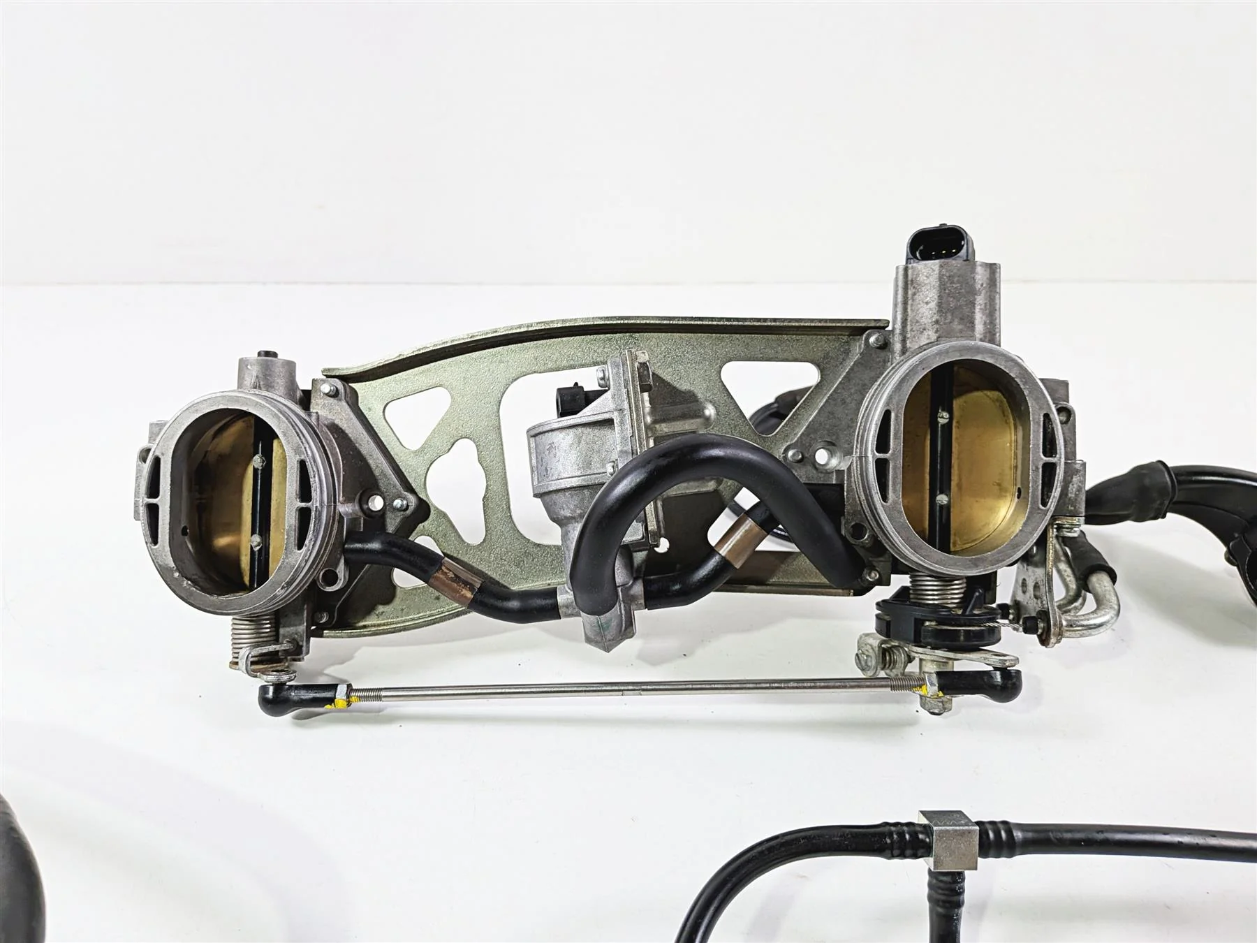 2008 Ducati 1098 SBK Throttle Body + Grip & Injector Set 28240791A - Image 9