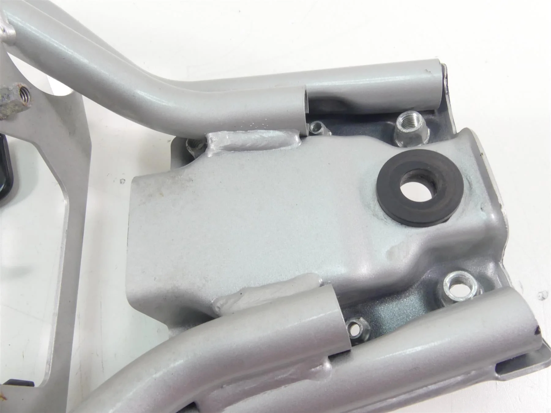 2008 Ducati Hypermotard 1100 Straight Rear Subframe Sub Frame 47011951B - Image 7