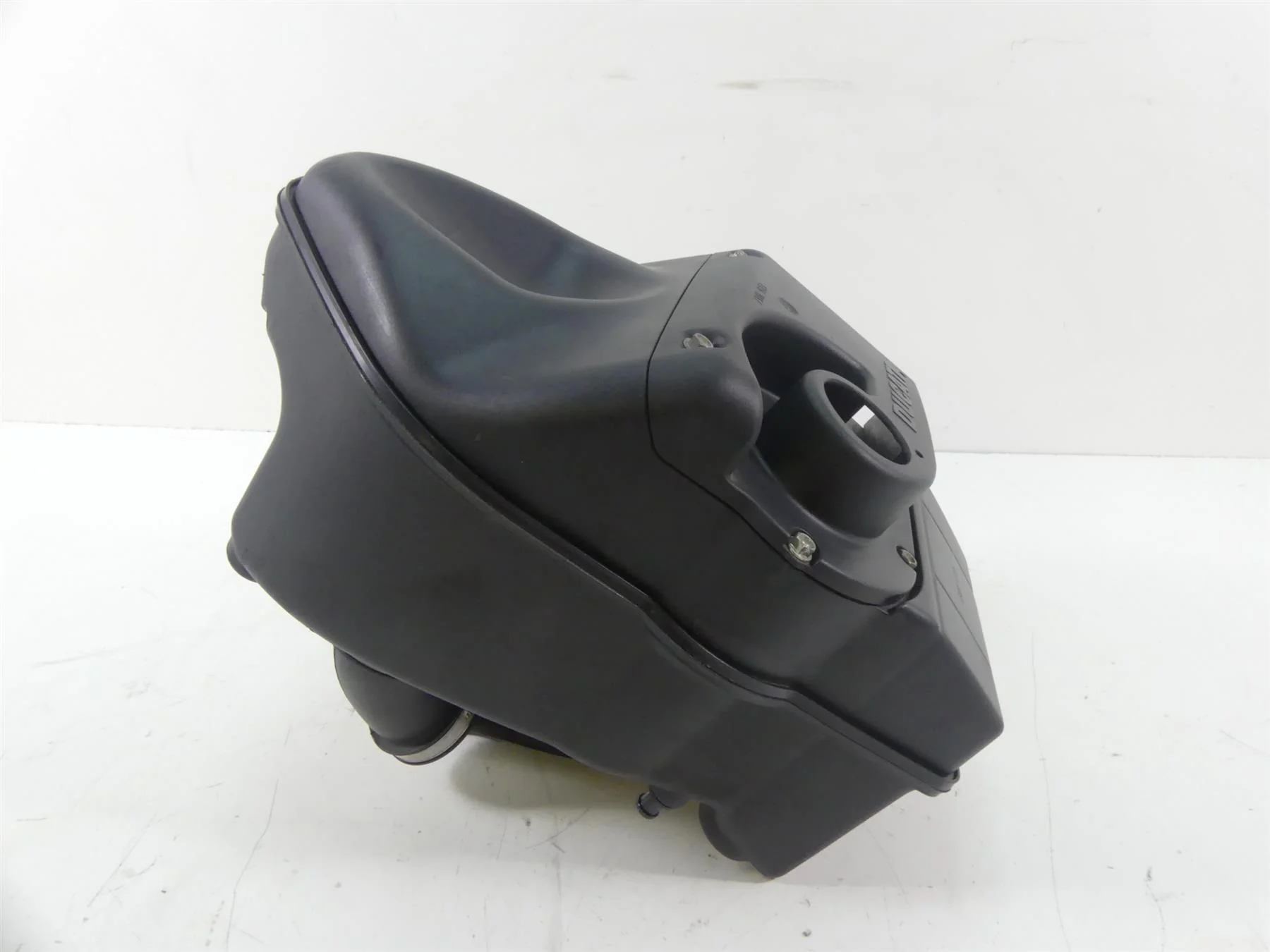 2008 Ducati Hypermotard 1100S Air Filter Cleaner Breather Box - Read 44211291B - Image 2