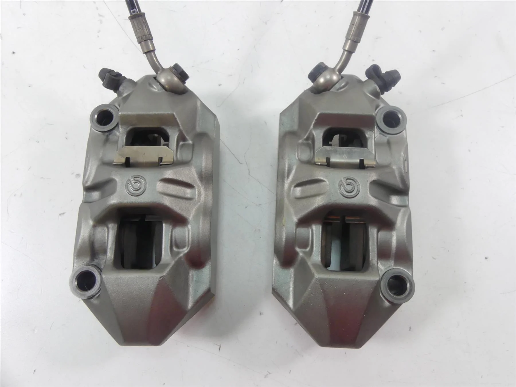 2008 Ducati Hypermotard 1100S Front Brembo Brake Caliper Set 61040901A 61040911A - Image 3