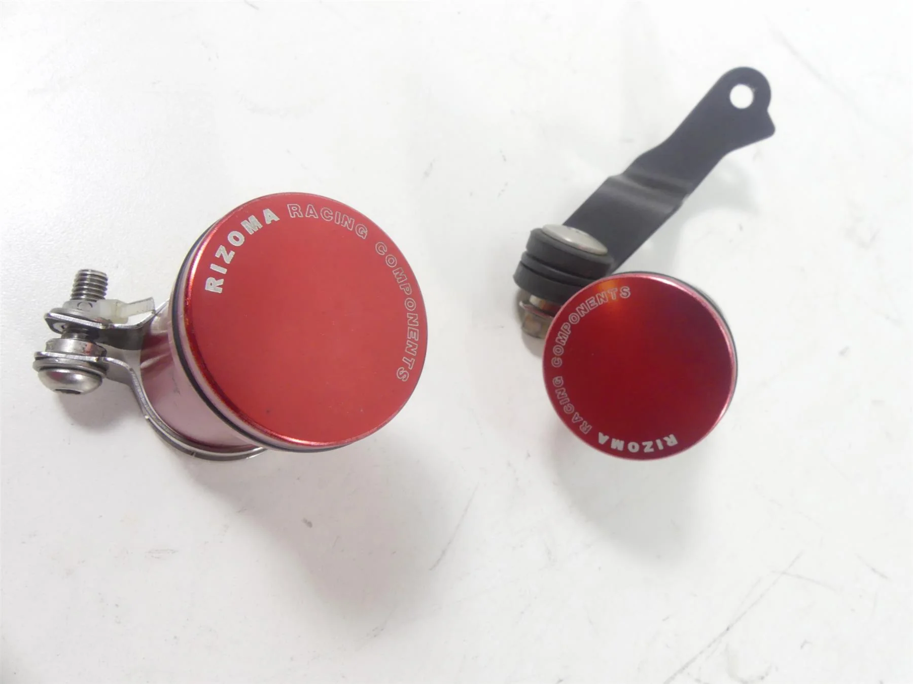 2008 Ducati Hypermotard 1100S Rizoma Clutch Brake Fluid Reservoir Set CT017R - Image 5