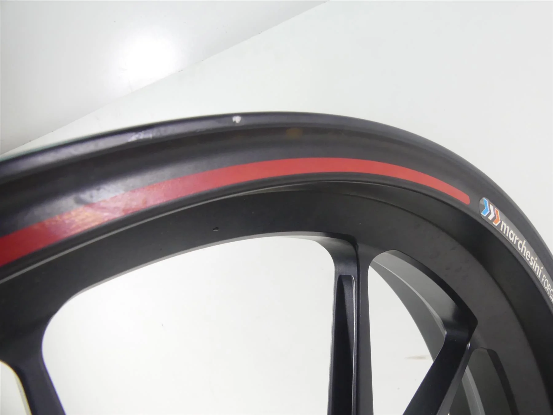 2008 Ducati Hypermotard 1100S Straight Marchesini Front Wheel 17x3.5 50121151AB - Image 8