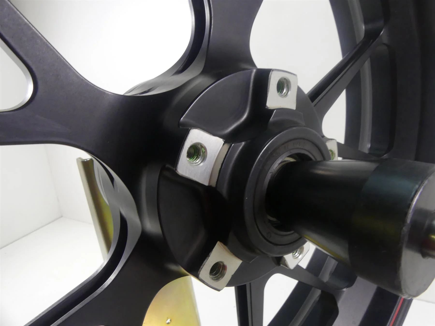 2008 Ducati Hypermotard 1100S Straight Marchesini Front Wheel 17x3.5 50121151AB - Image 9