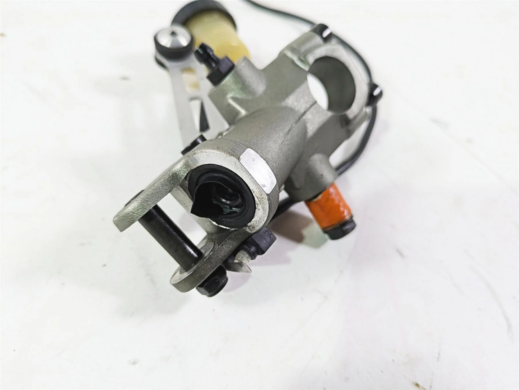 2008 Ducati SBK 1098 S Brembo Clutch Radial Master Cylinder - Read 63040351A - Image 4