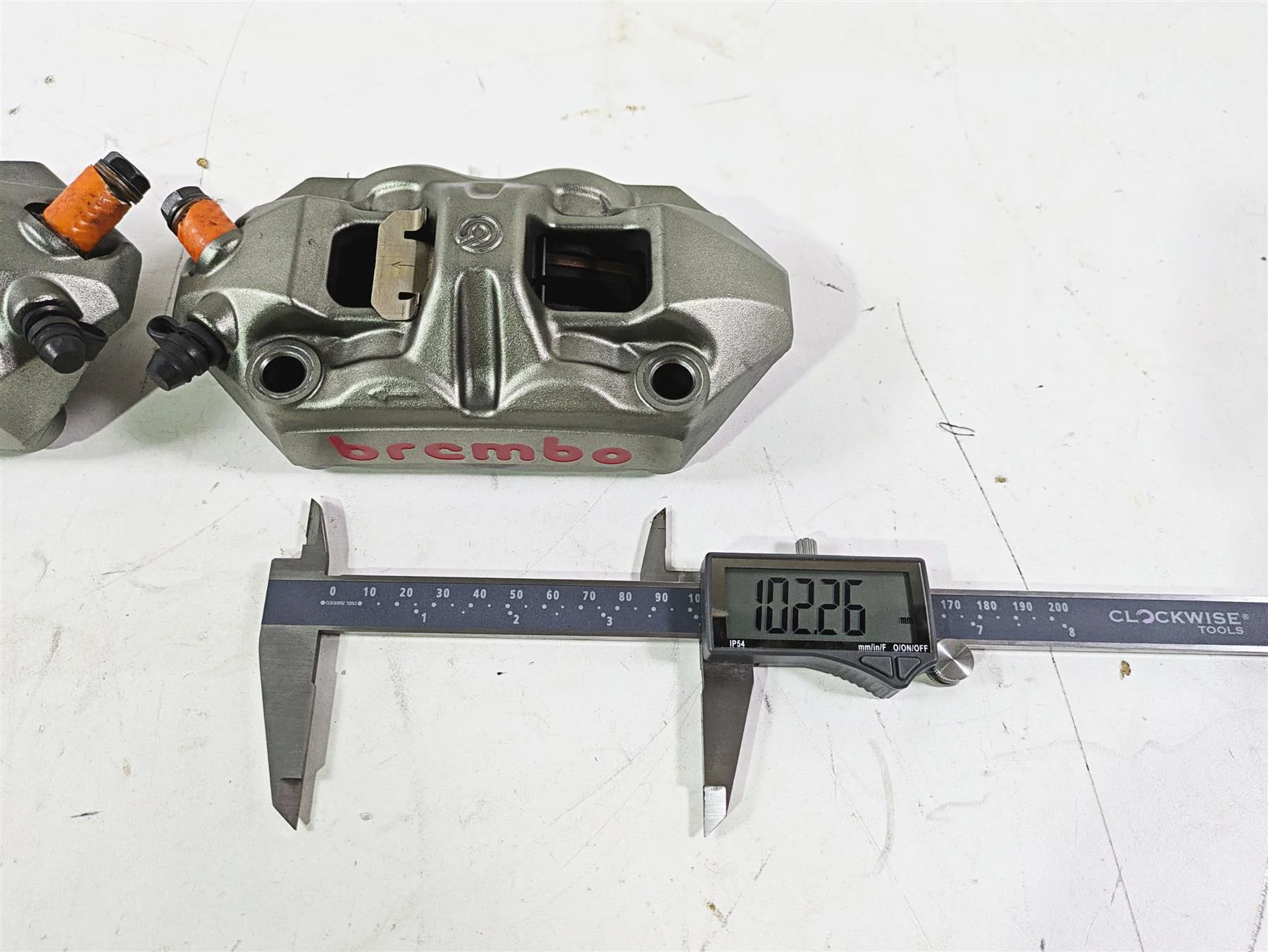 2008 Ducati SBK 1098 S Brembo Front Brake Caliper 100mm Set 61040901A 61040911A - Image 12