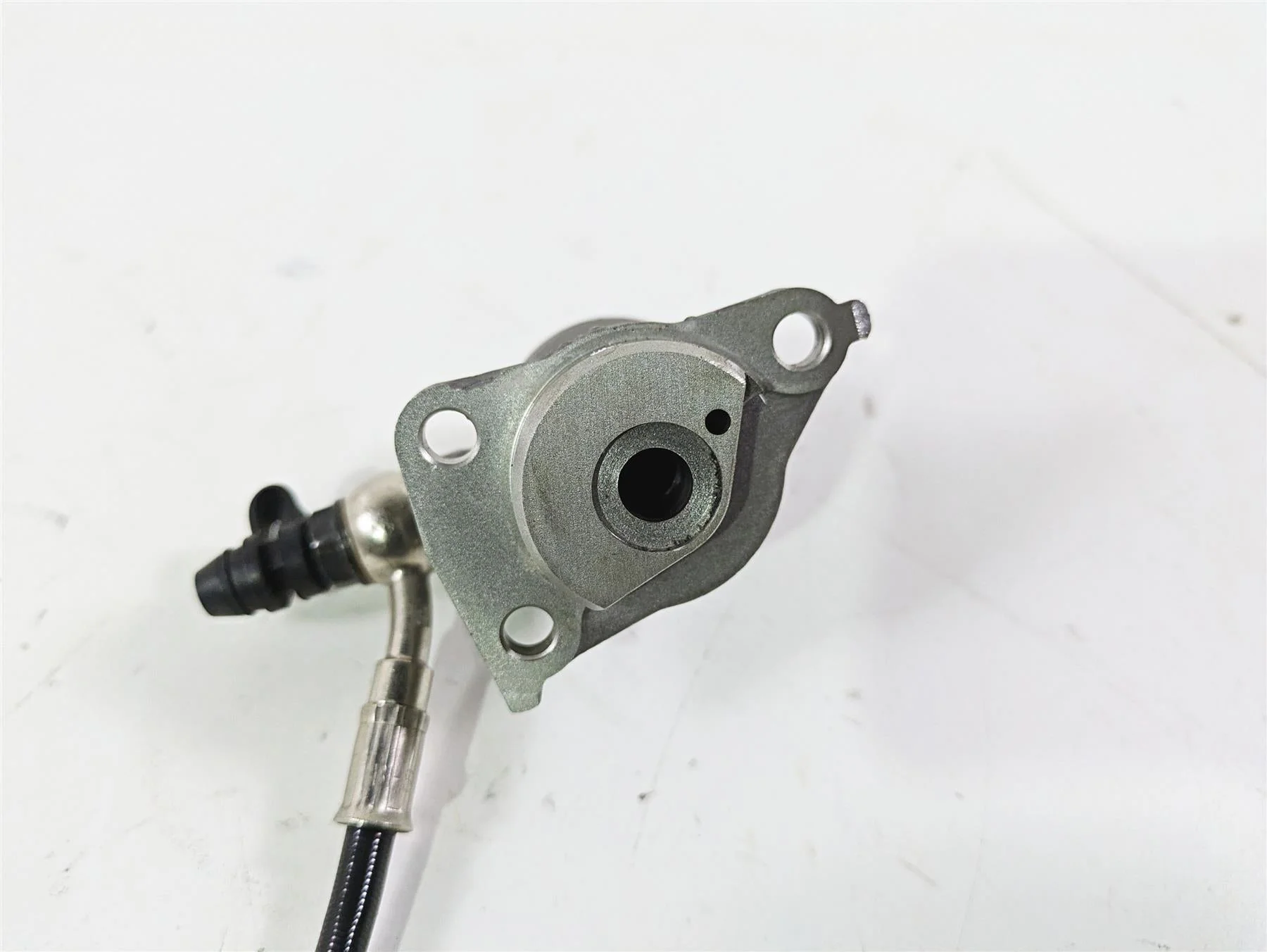 2008 Ducati SBK 1098 S Clutch Slave Cylinder + Line 19540031A - Image 11