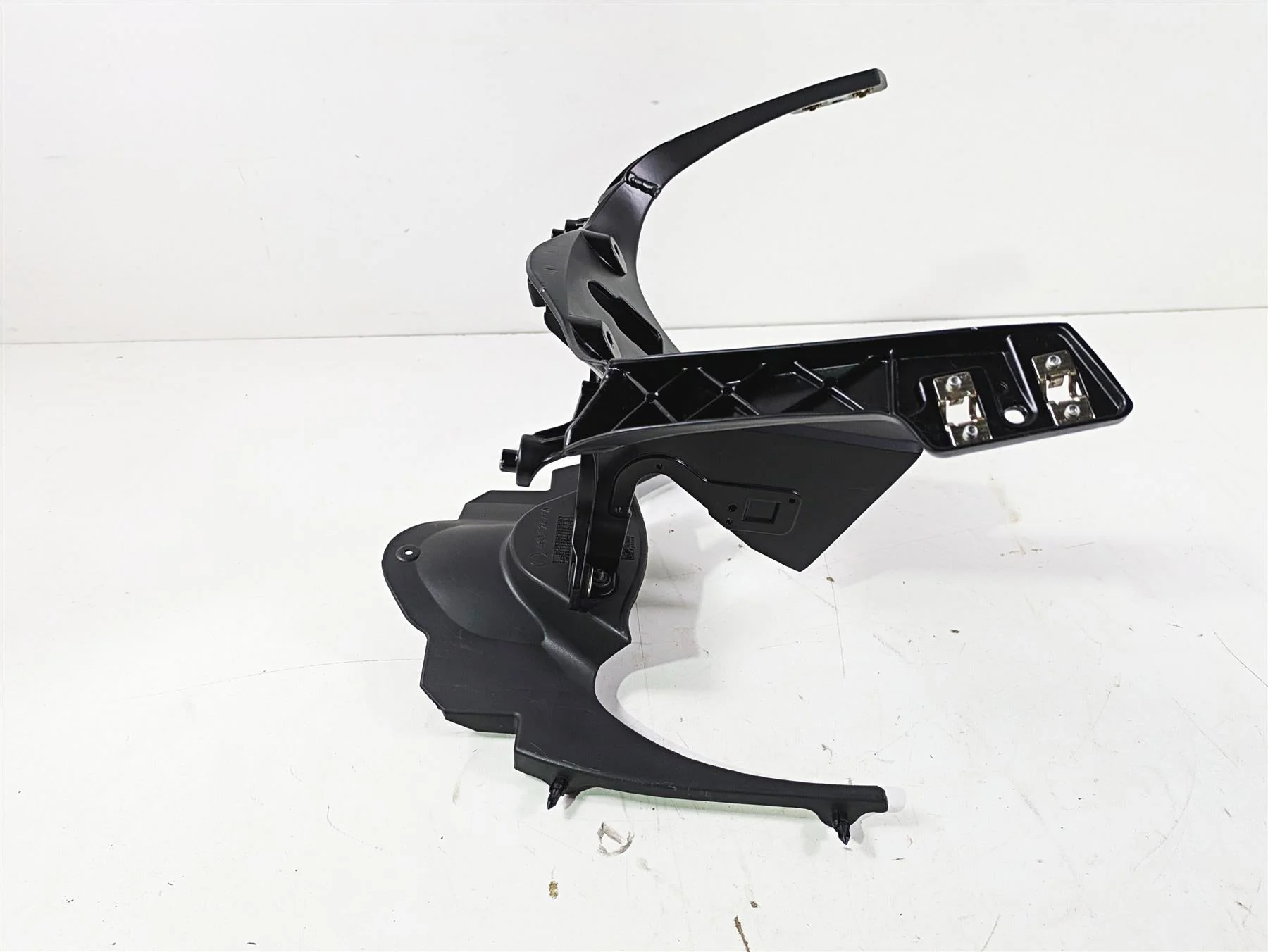 2008 Ducati SBK 1098 S Front Fairing Stay Carrier Holder Bracket 82929432A - Image 2