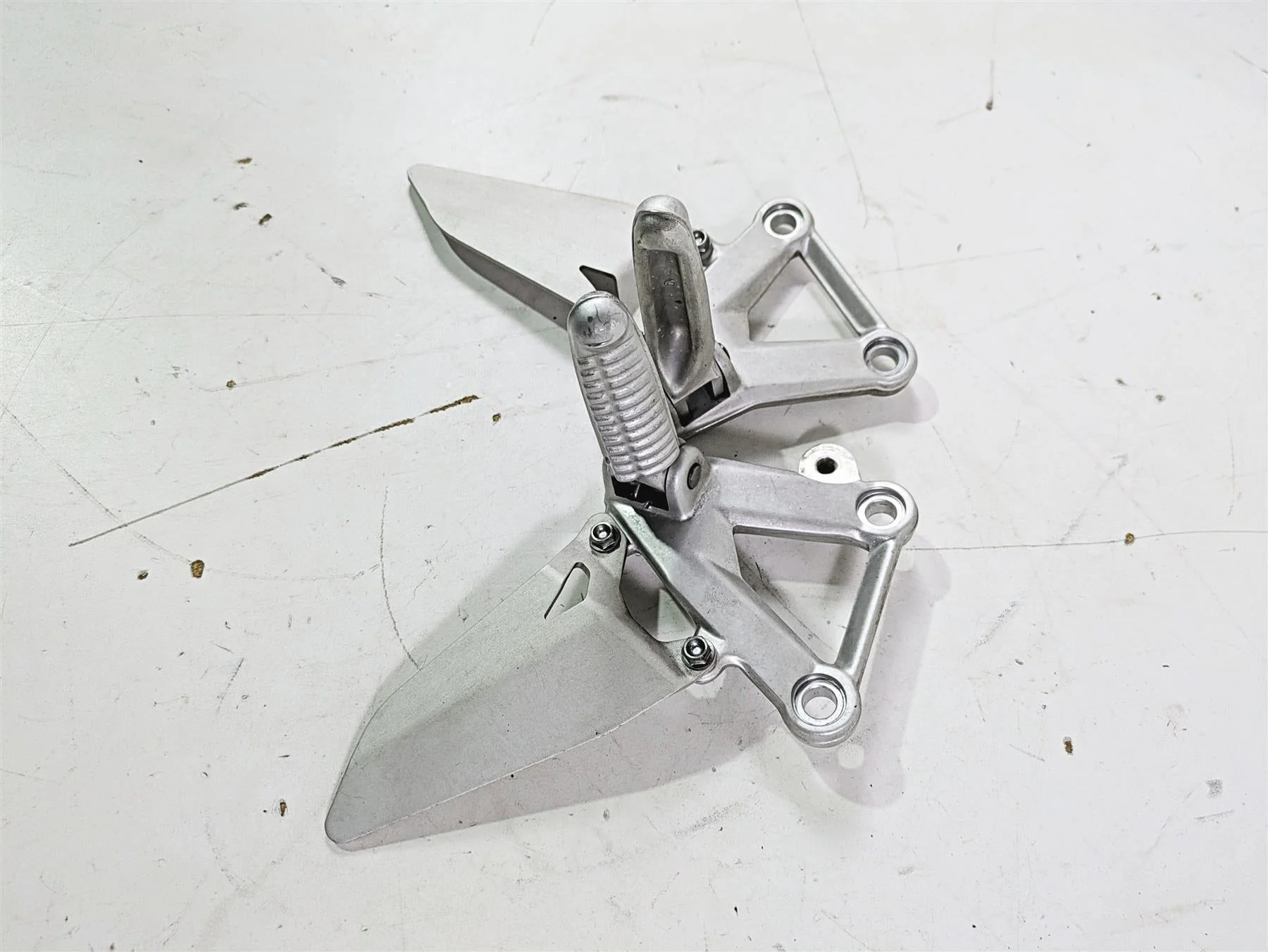 2008 Ducati SBK 1098 S Left Right Rider Footpeg Set 82411231A 82411221A - Image 3