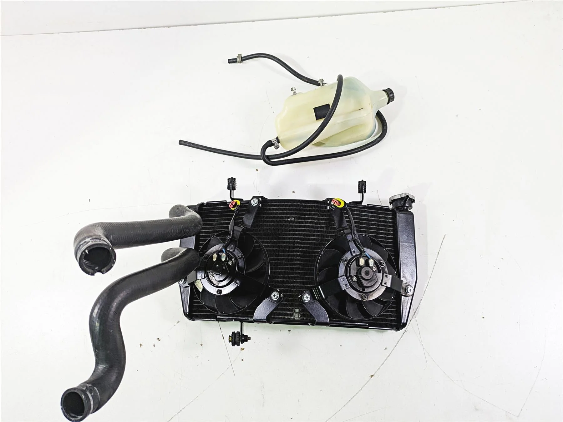 2008 Ducati SBK 1098 S Radiator Fan Reservoir Hoses Set 54840741B 54840742B - Image 4