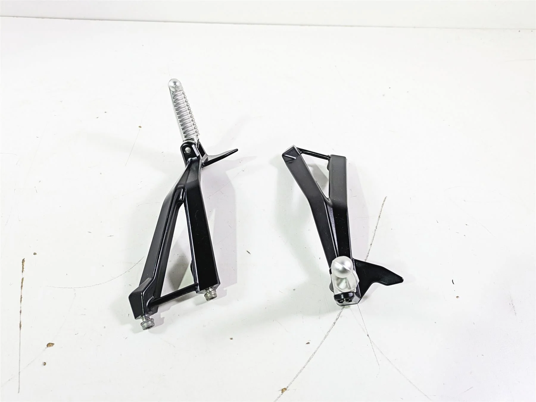 2008 Ducati SBK 1098 S Rear Passenger Foot Peg Set 82411251A 82411241A - Image 2