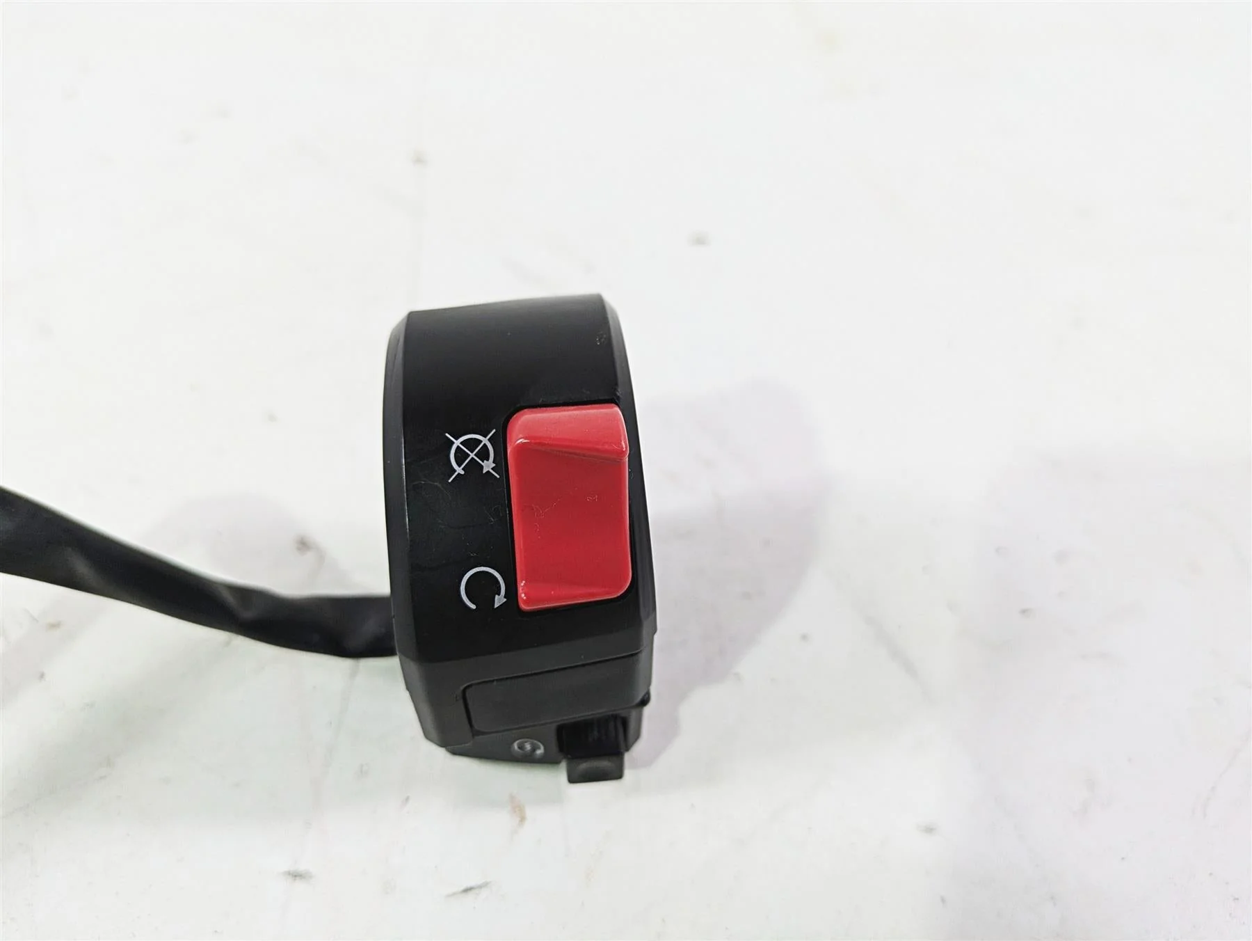 2008 Ducati SBK 1098 S Right Hand Start Stop Control Switch 65040111A - Image 6