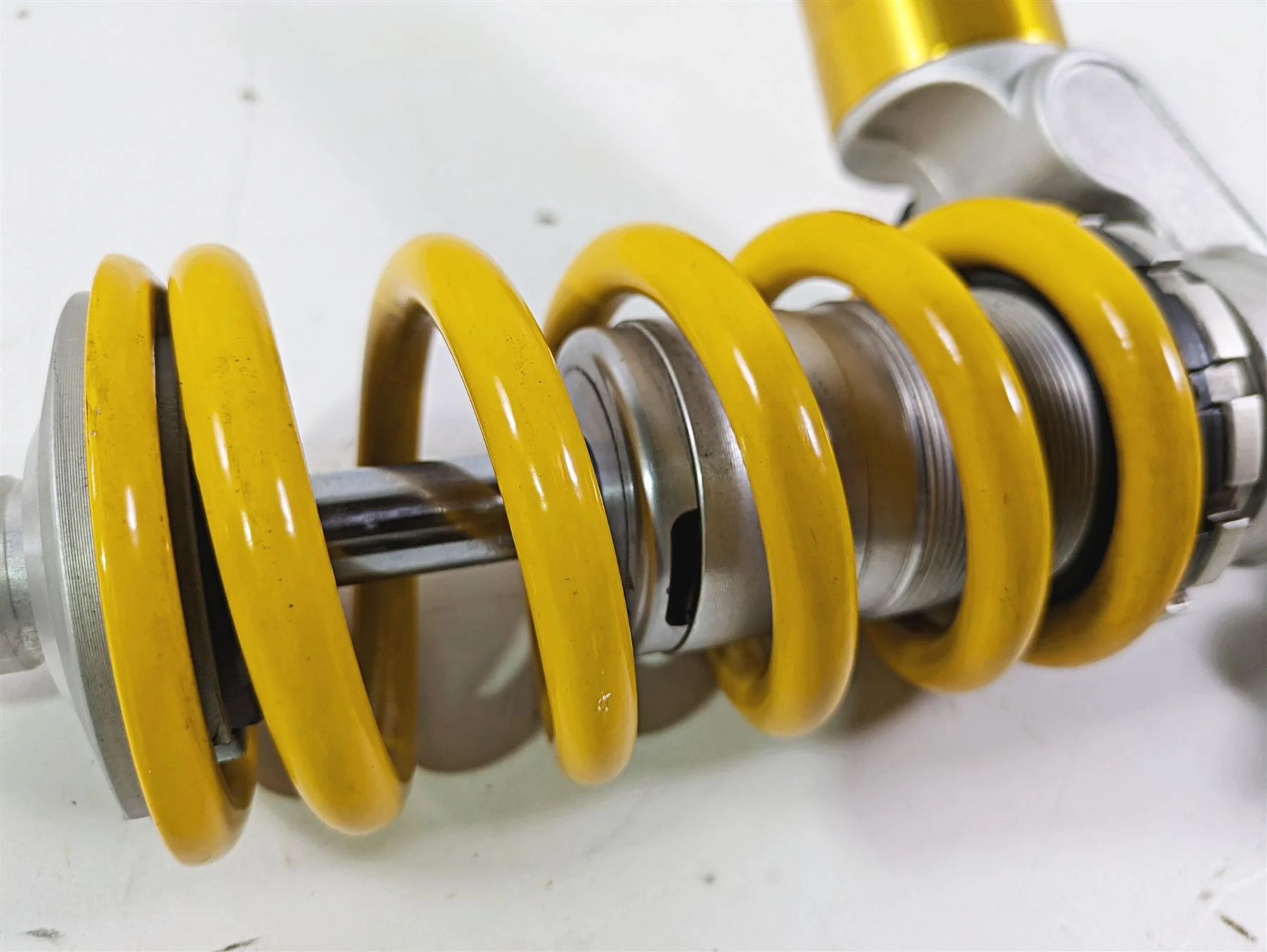 2008 Ducati SBK 1098 S Straight Ohlins Rear Shock & Linkage 36520751A - Image 11