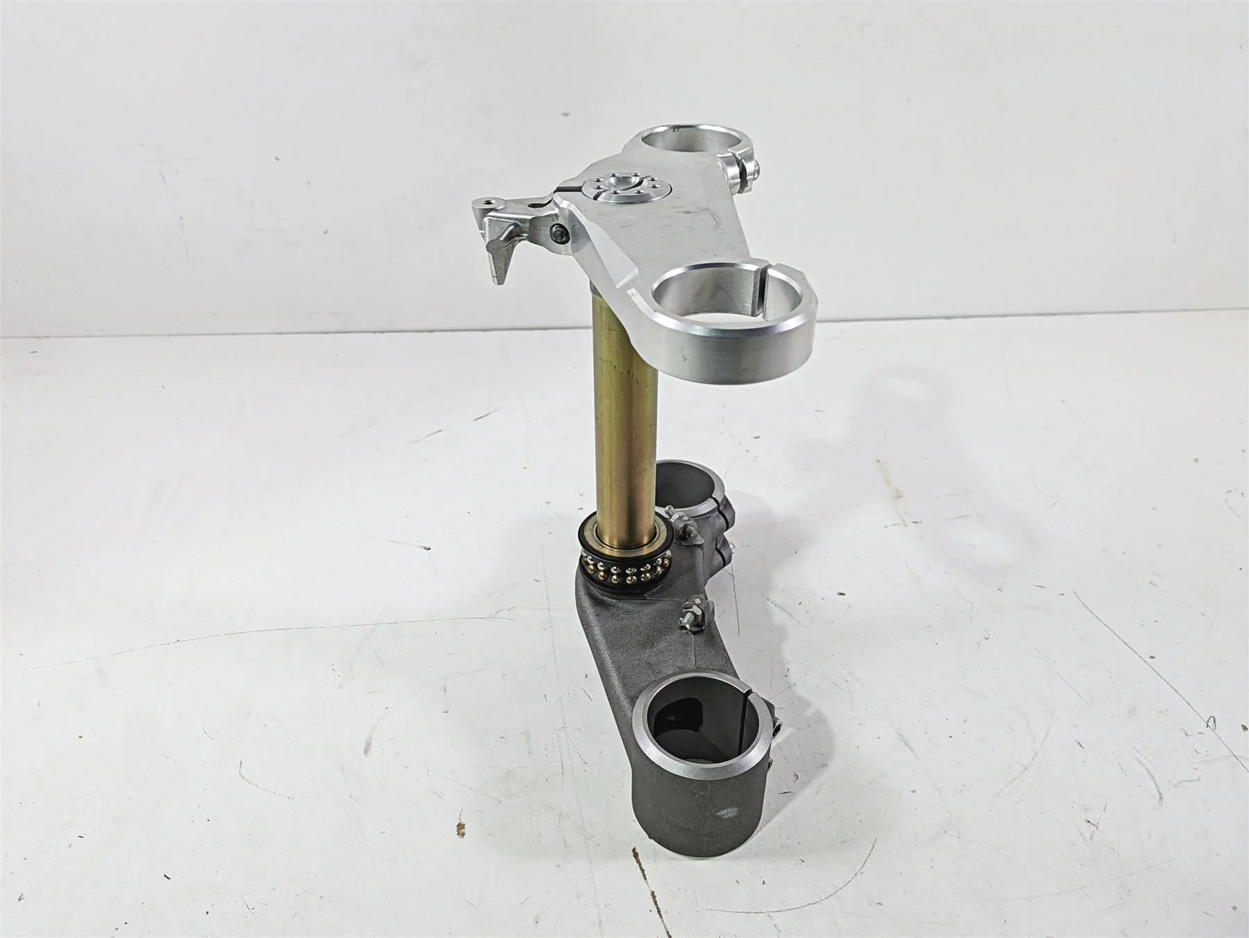 2008 Ducati SBK 1098 S Upper Lower Triple Tree Ohlins Set 34220331A 34110632A - Image 2
