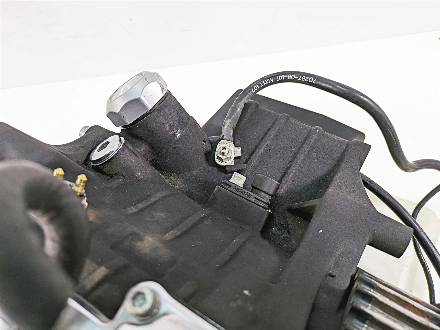 2008 Harley FLHTCU Electra Glide 6 Speed Transmission Gear Box - 69K 33162-07A - Image 9