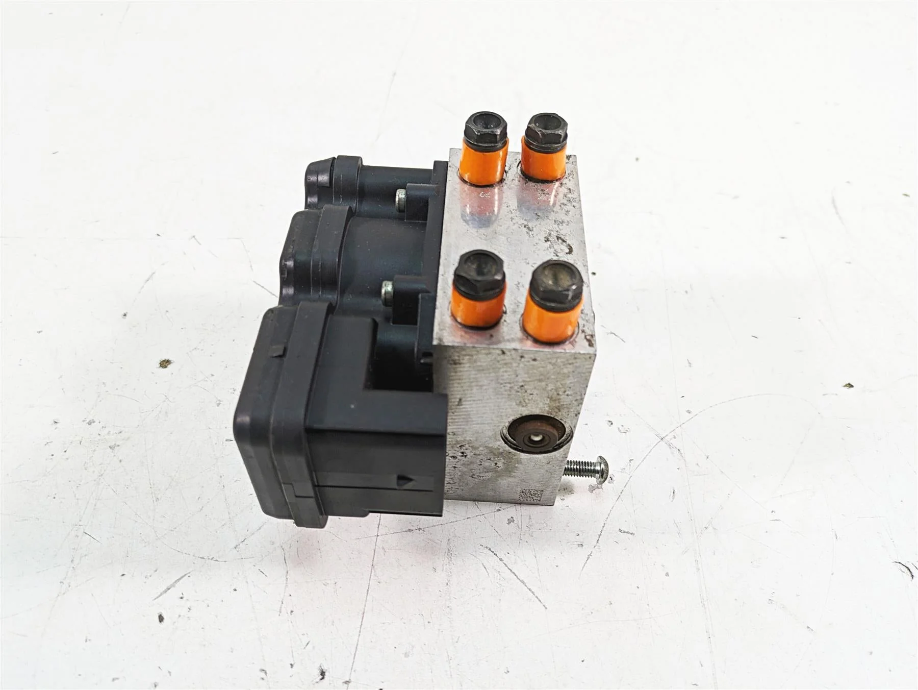2008 Harley FLHTCU Electra Glide Abs Brake Pump Unit Module 40688-08 40601-08 - Image 3
