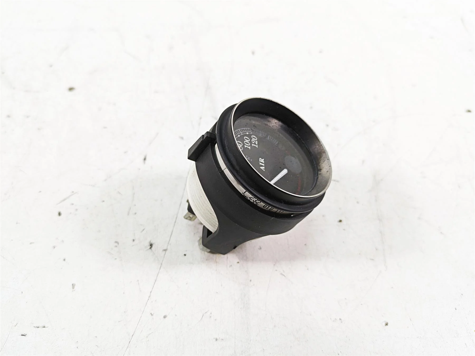 2008 Harley FLHTCU Electra Glide Air Temp Temperature Gauge 75109-96C - Image 4