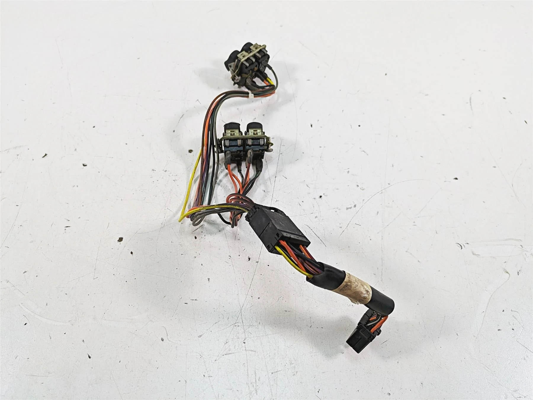 2008 Harley FLHTCU Electra Glide Auxiliary Cruise Spot Switch Set 70271-98 - Image 3