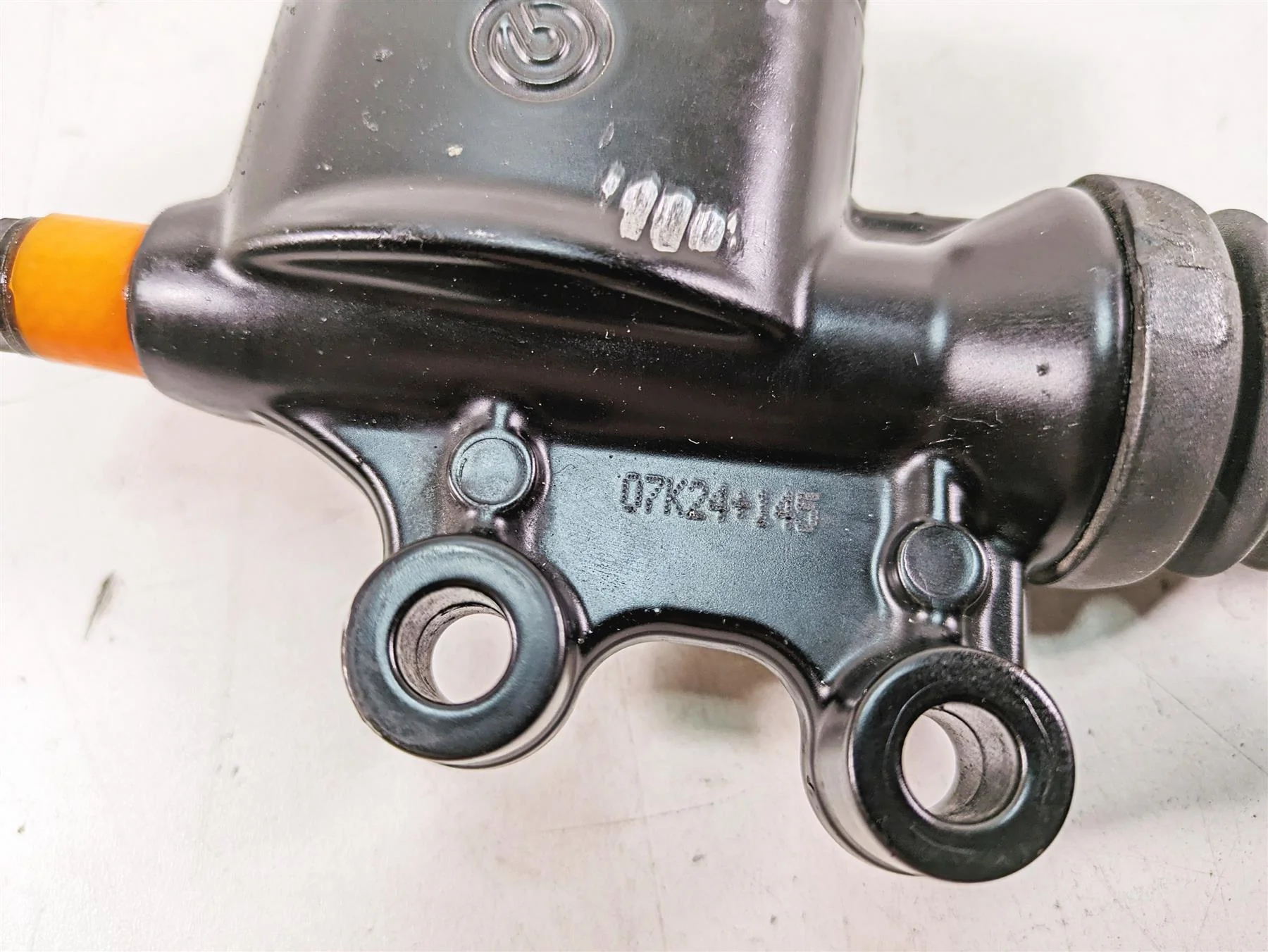 2008 Harley FLHTCU Electra Glide Brembo Rear Brake Master Cylinder 41763-08C - Image 11