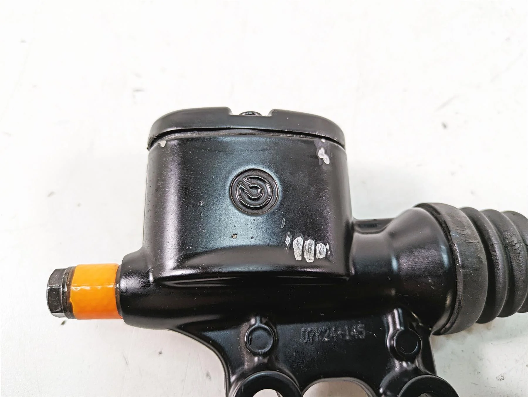2008 Harley FLHTCU Electra Glide Brembo Rear Brake Master Cylinder 41763-08C - Image 5