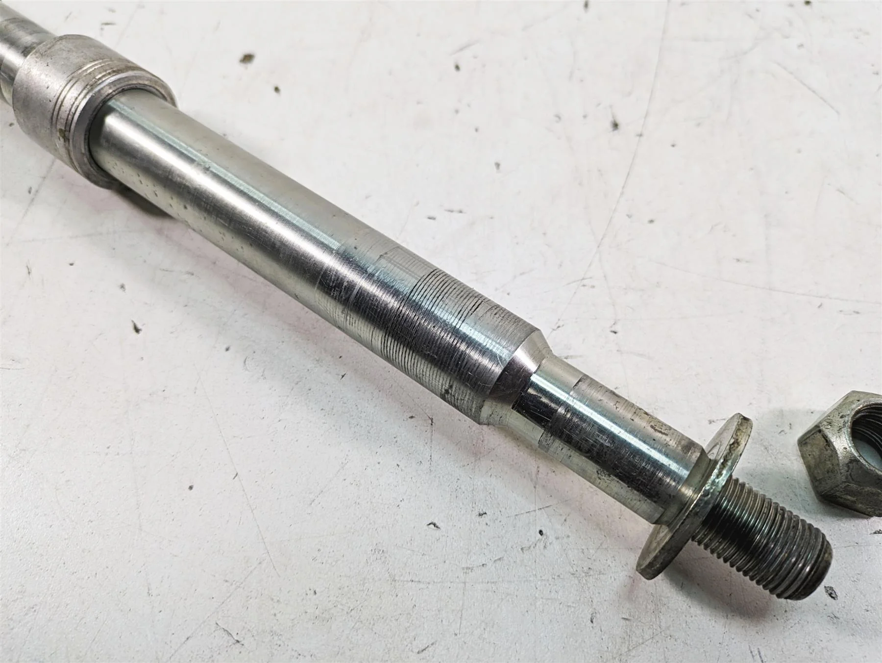 2008 Harley FLHTCU Electra Glide Front Axle Wheel Spindle 25mm 41547-07A - Image 11