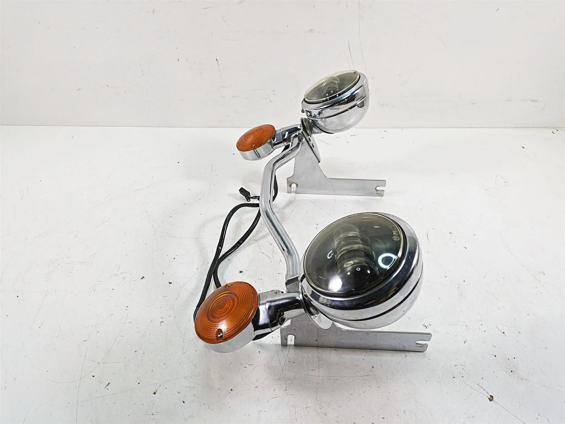 2008 Harley FLHTCU Electra Glide Front Blinker Led Spot Light Bar 68712-94A - Image 2