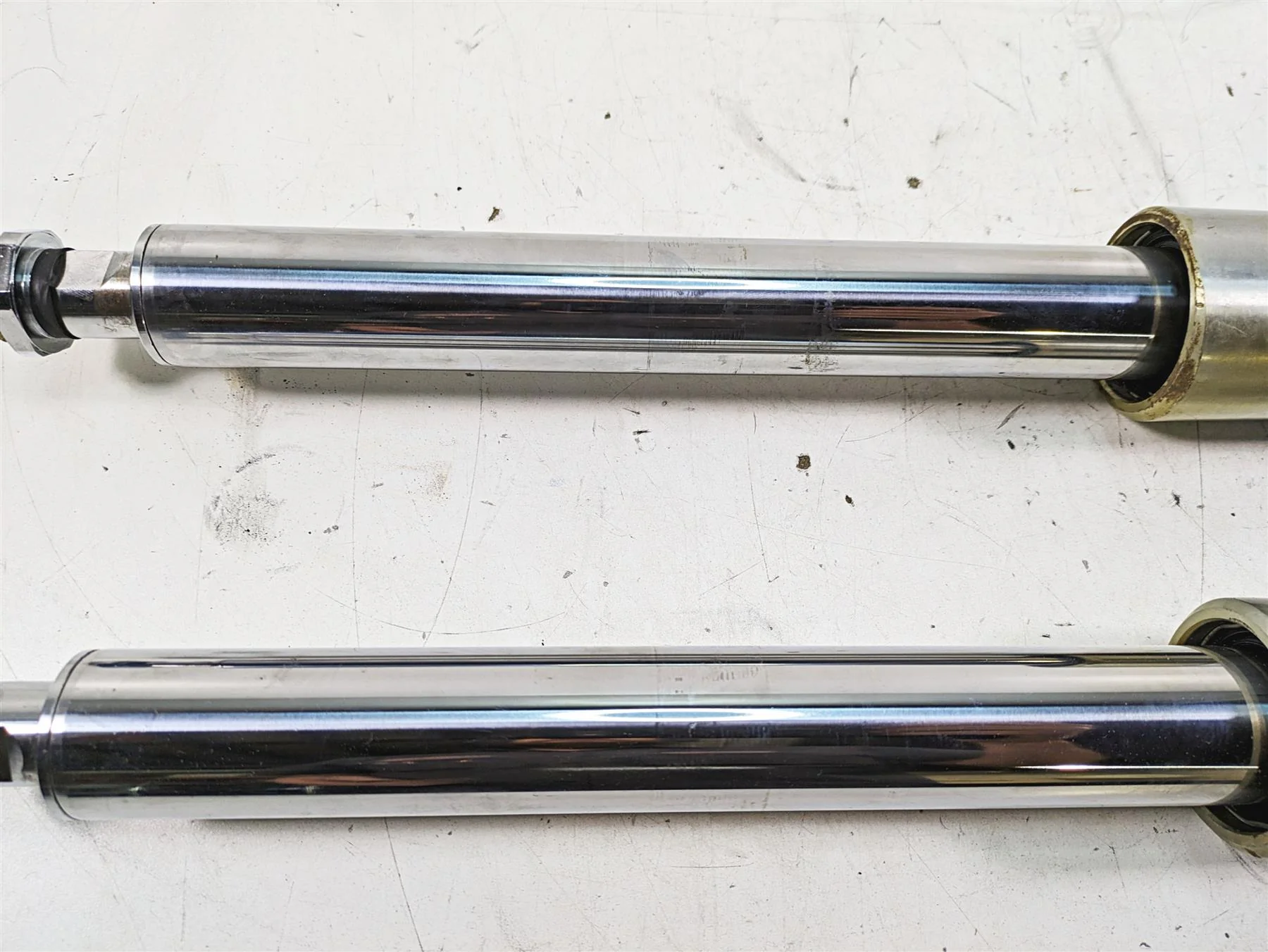 2008 Harley FLHTCU Electra Glide Front Dual Disc Fork Leg Set - Read 46497-02A - Image 10